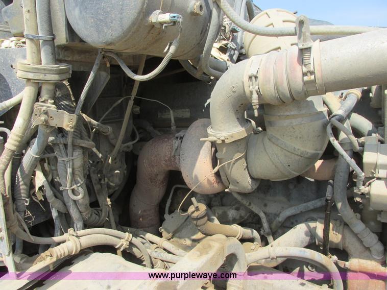 image for item I6208 1997 Kenworth T2000 semi truck