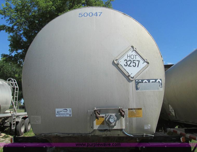 image for item I8997 1979 Fruehauf TEH-F2-R tank trailer