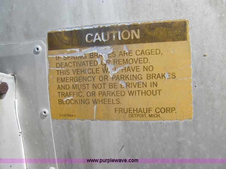 image for item I8997 1979 Fruehauf TEH-F2-R tank trailer