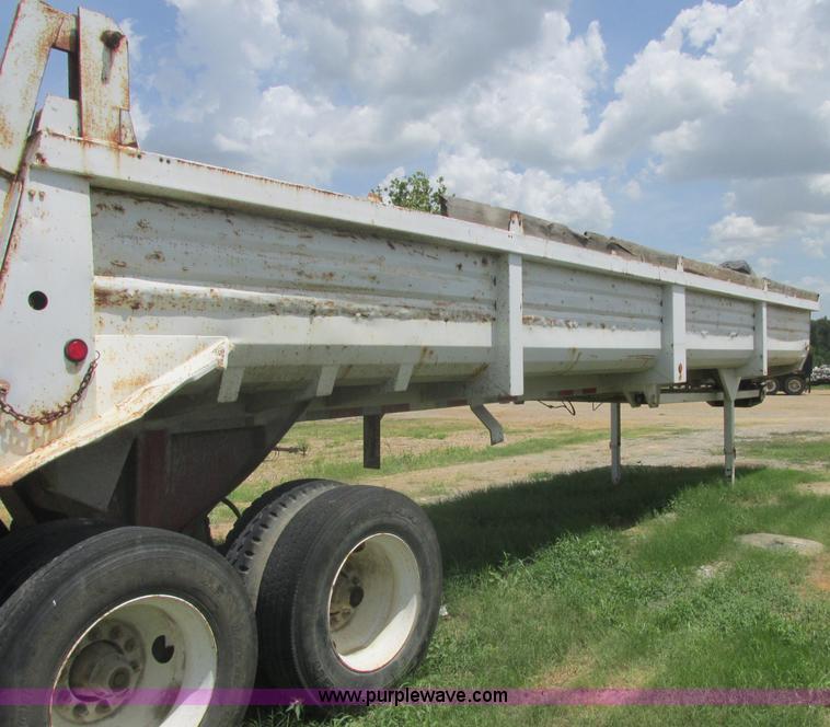 image for item J2482 1994 Lufkin ULDII-38 trailer