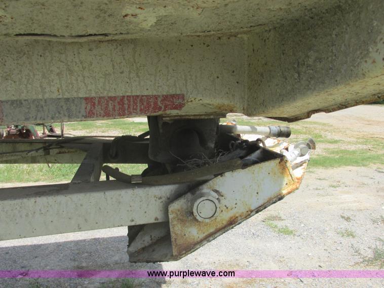 image for item J2482 1994 Lufkin ULDII-38 trailer