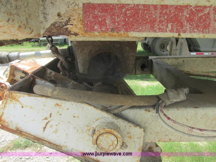 image for item J2482 1994 Lufkin ULDII-38 trailer