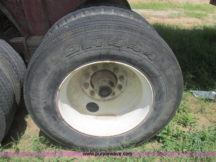 image for item J2482 1994 Lufkin ULDII-38 trailer