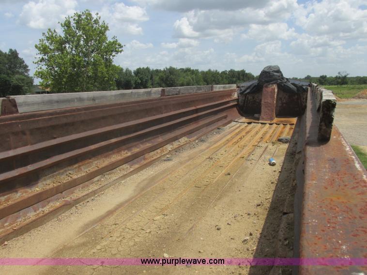 image for item J2482 1994 Lufkin ULDII-38 trailer