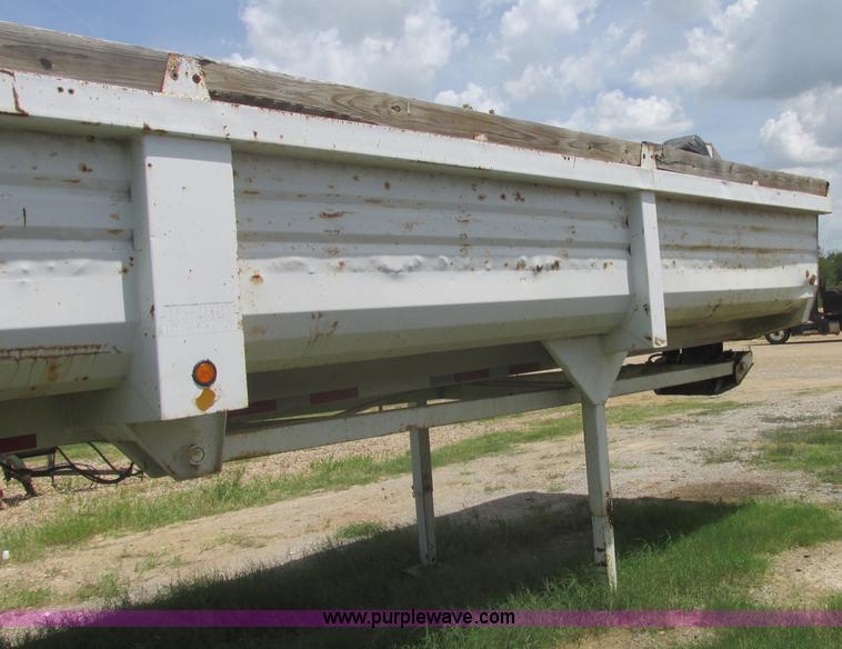 image for item J2482 1994 Lufkin ULDII-38 trailer