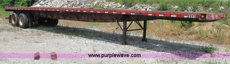 image for item Z9186 1995 Great Dane flatbed trailer