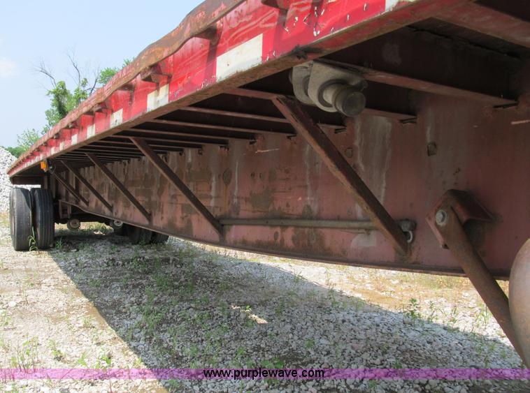 image for item Z9186 1995 Great Dane flatbed trailer