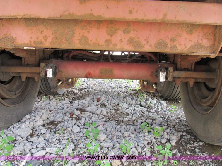 image for item Z9186 1995 Great Dane flatbed trailer