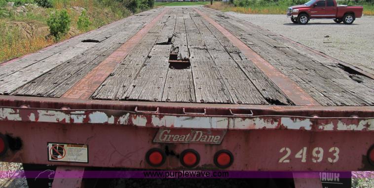 image for item Z9186 1995 Great Dane flatbed trailer