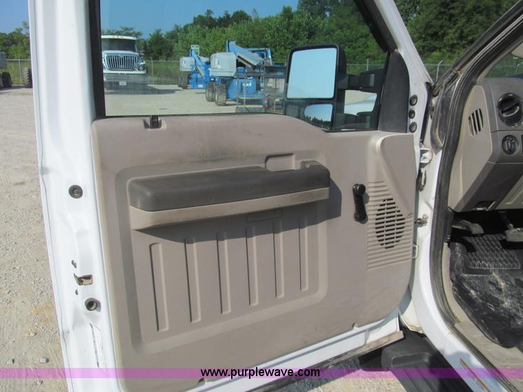 image for item H8870 2008 Ford F450 Super Duty XL service truck