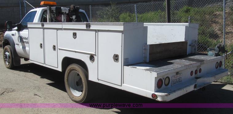 image for item H8878 2007 Ford F450 XL Super Duty service truck