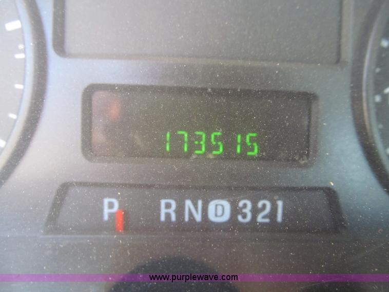 image for item H8878 2007 Ford F450 XL Super Duty service truck