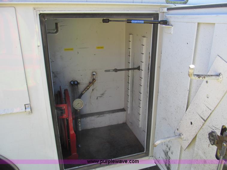 image for item H8878 2007 Ford F450 XL Super Duty service truck