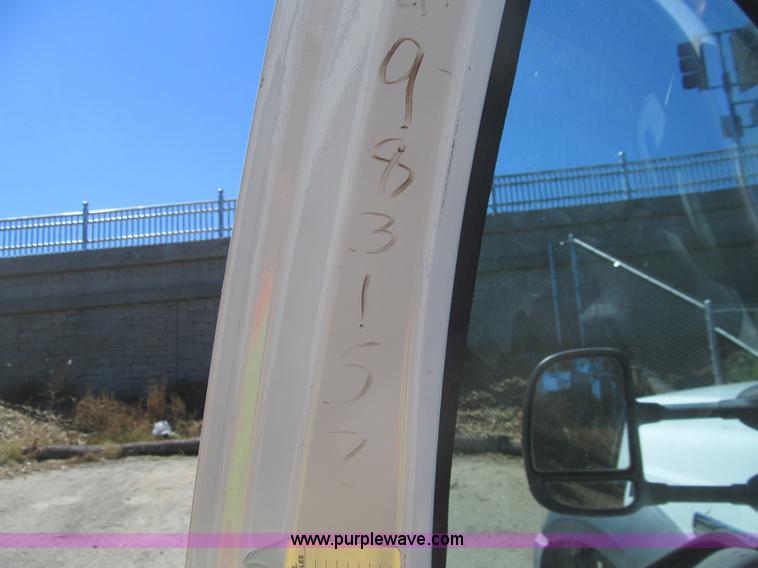 image for item H8878 2007 Ford F450 XL Super Duty service truck