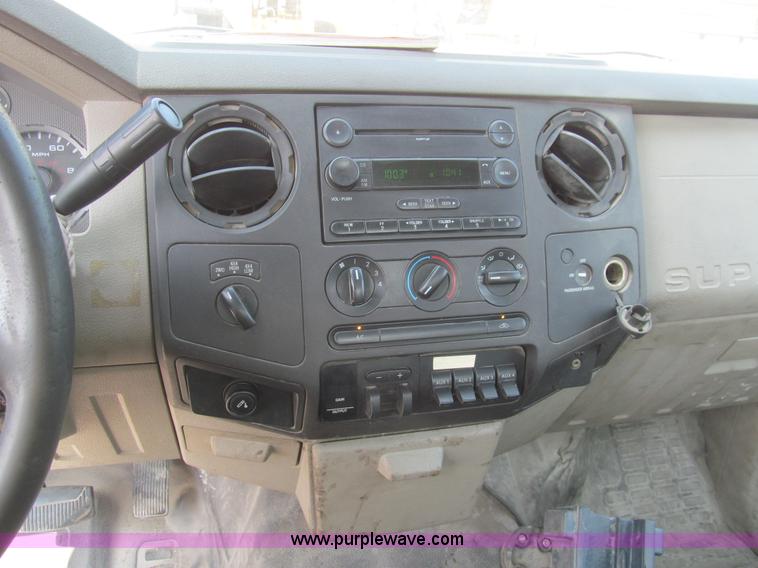 image for item H8880 2008 Ford F550 Super Duty XL service truck