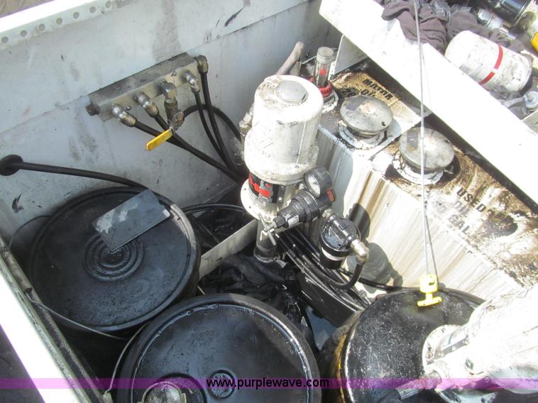 image for item H8880 2008 Ford F550 Super Duty XL service truck