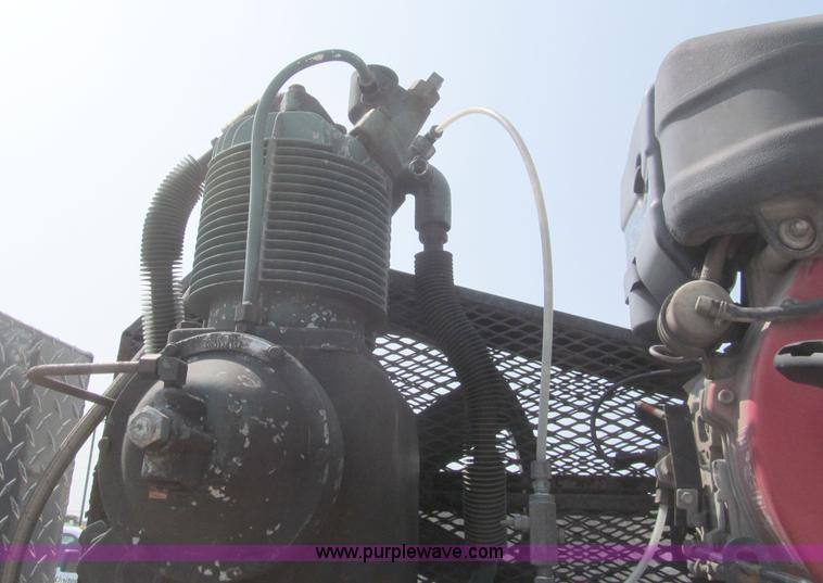 image for item H8880 2008 Ford F550 Super Duty XL service truck