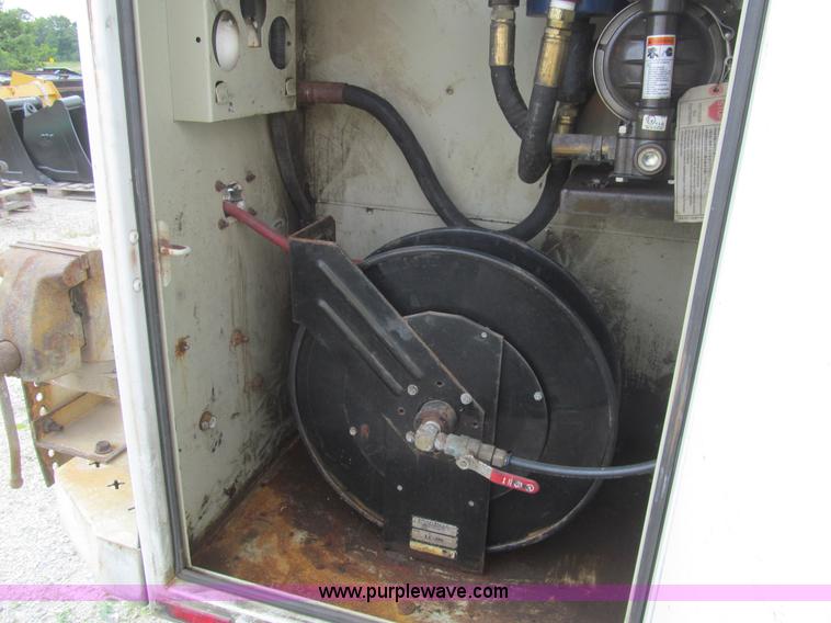 image for item H8882 2007 Ford F350 Super Duty XL service truck