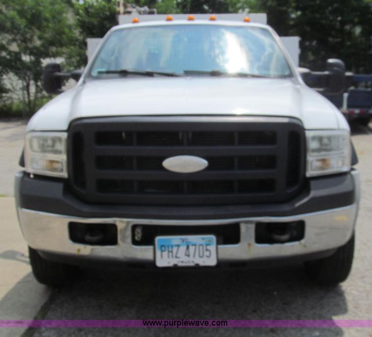image for item H8883 2007 Ford F550 Super Duty XL service truck