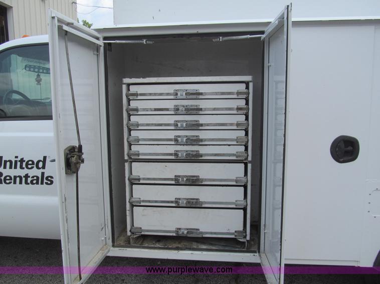 image for item H8883 2007 Ford F550 Super Duty XL service truck