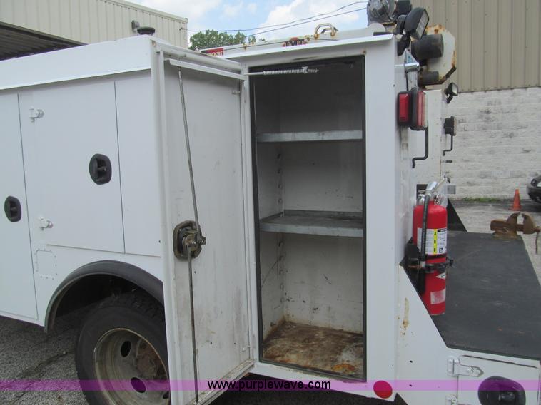 image for item H8883 2007 Ford F550 Super Duty XL service truck