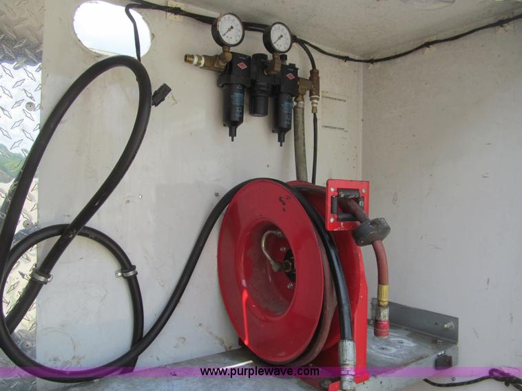 image for item H8883 2007 Ford F550 Super Duty XL service truck