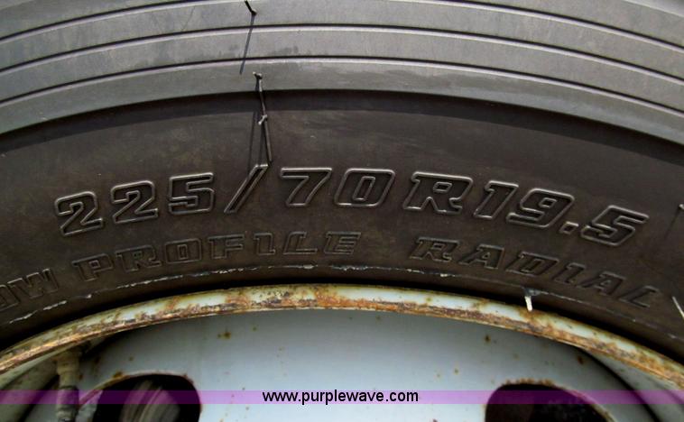 image for item H8883 2007 Ford F550 Super Duty XL service truck