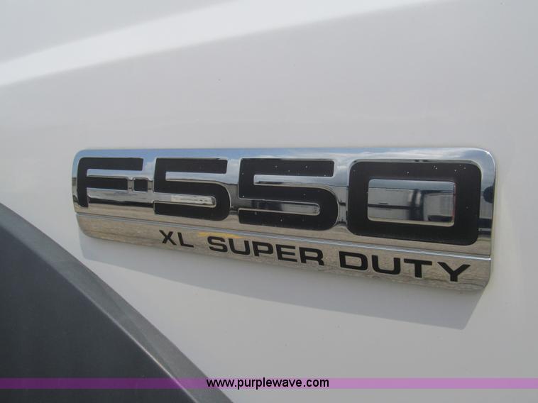 image for item H8883 2007 Ford F550 Super Duty XL service truck