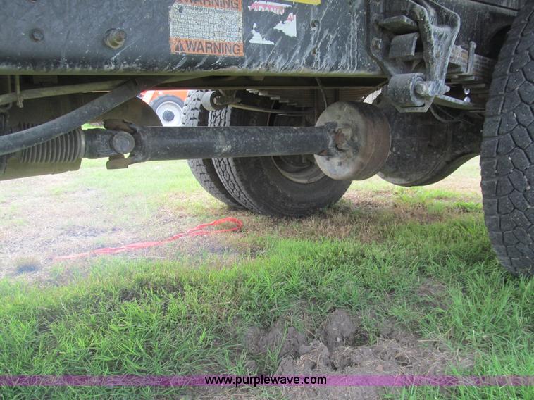 image for item H8884 2007 Ford F750 Super Duty XL dump truck