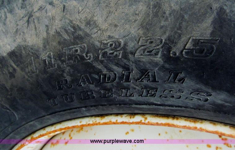 image for item H8884 2007 Ford F750 Super Duty XL dump truck