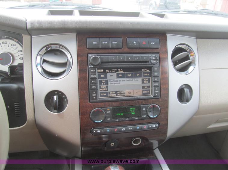 image for item H8885 2007 Ford Expedition Limited SUV