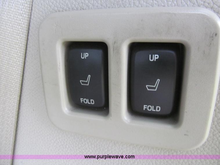 image for item H8885 2007 Ford Expedition Limited SUV
