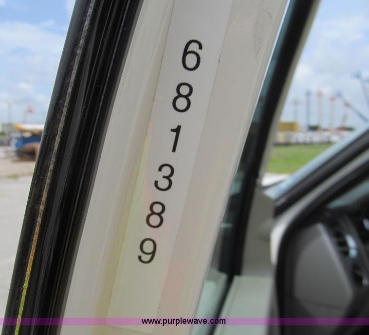 image for item H8885 2007 Ford Expedition Limited SUV