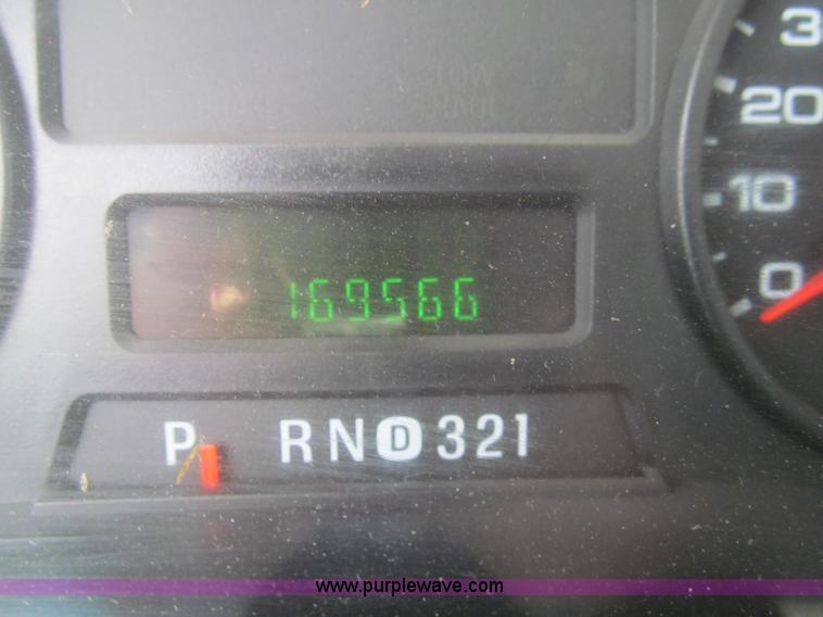 image for item H8886 2006 Ford F550 Super Duty XL service truck