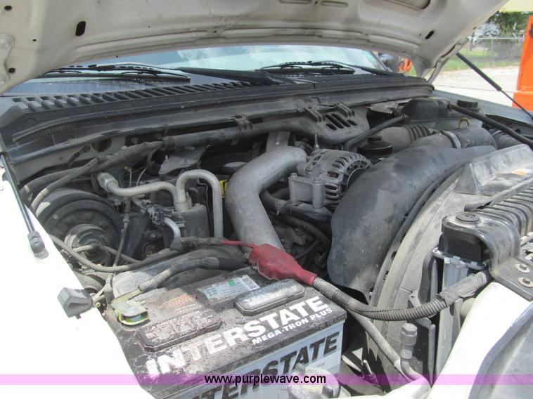 image for item H8886 2006 Ford F550 Super Duty XL service truck