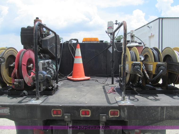 image for item H8886 2006 Ford F550 Super Duty XL service truck