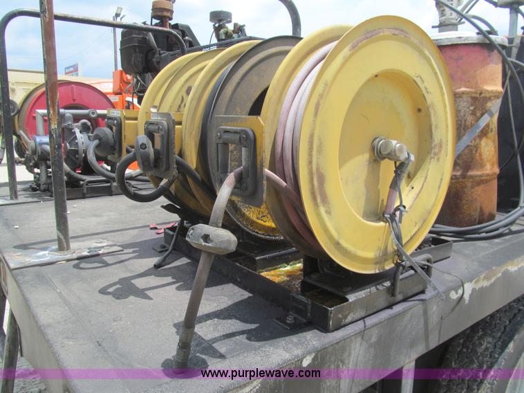 image for item H8886 2006 Ford F550 Super Duty XL service truck