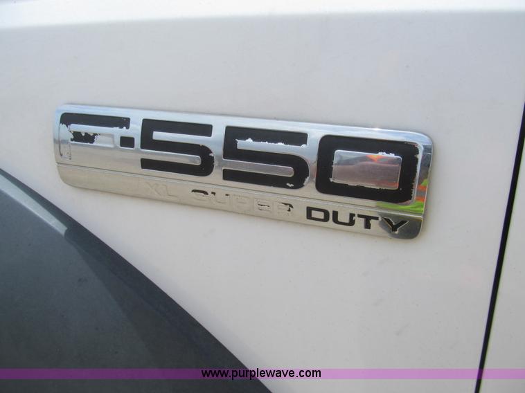 image for item H8886 2006 Ford F550 Super Duty XL service truck