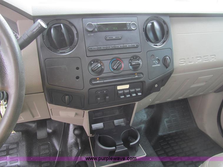 image for item H8888 2009 Ford F550 Super Duty XL service truck