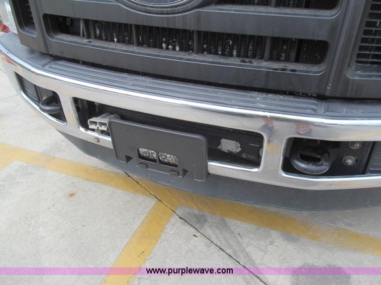 image for item H8888 2009 Ford F550 Super Duty XL service truck
