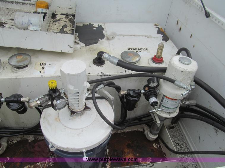 image for item H8888 2009 Ford F550 Super Duty XL service truck