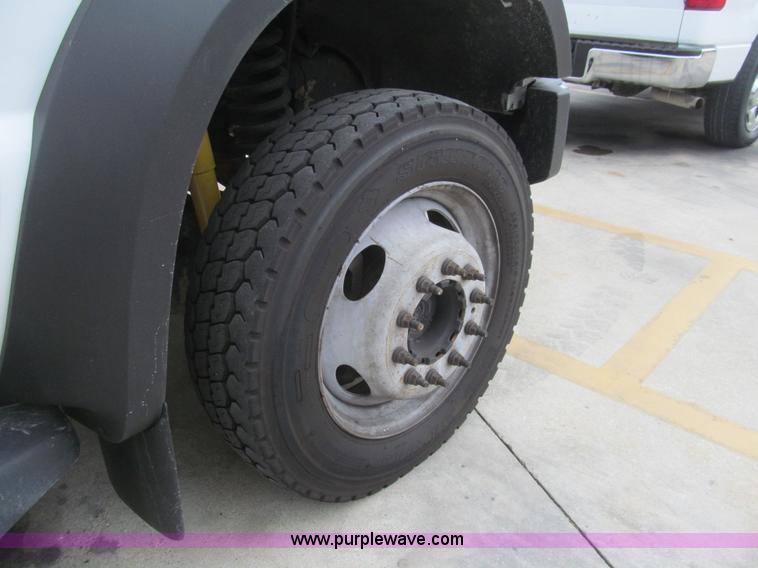 image for item H8888 2009 Ford F550 Super Duty XL service truck