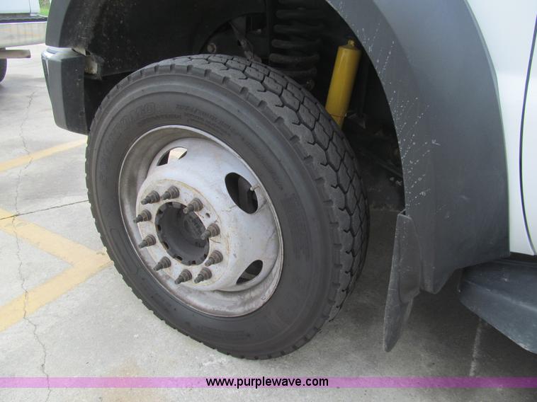 image for item H8888 2009 Ford F550 Super Duty XL service truck