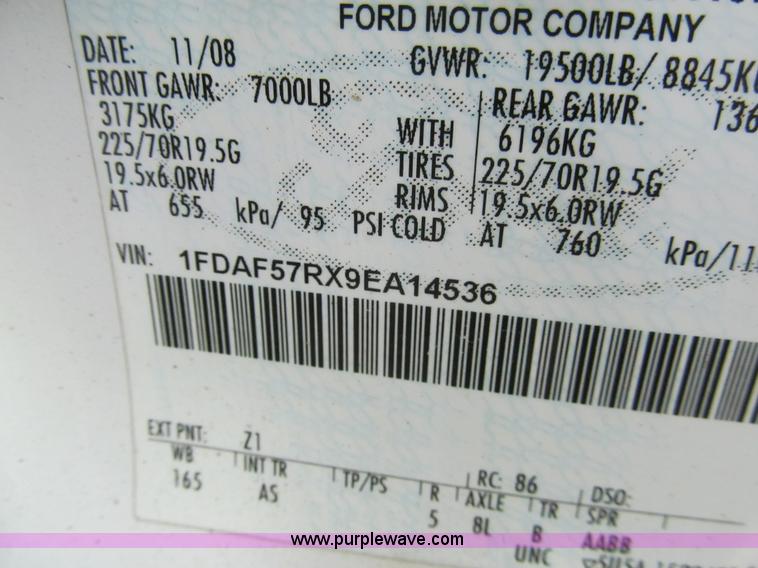 image for item H8888 2009 Ford F550 Super Duty XL service truck