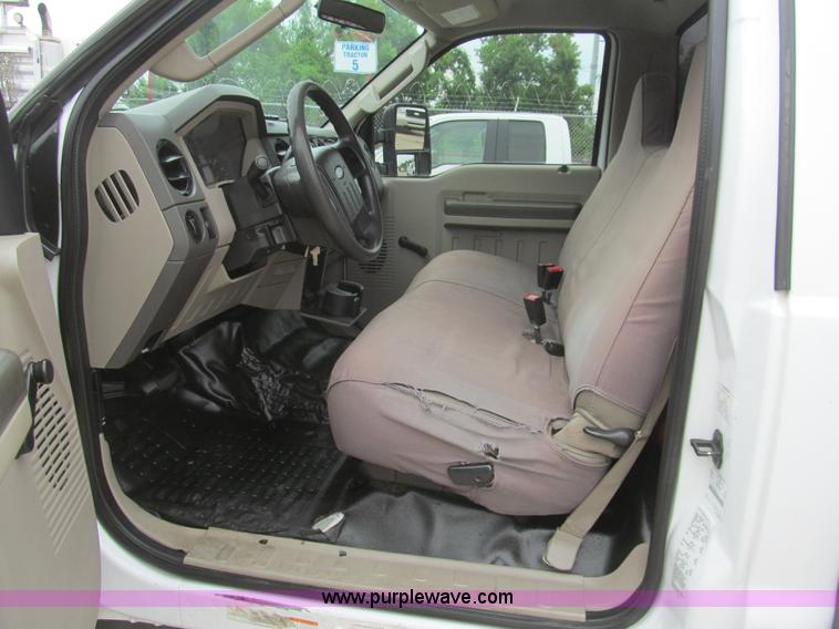 image for item H8890 2008 Ford F450 Super Duty XL service truck