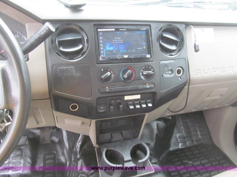 image for item H8890 2008 Ford F450 Super Duty XL service truck