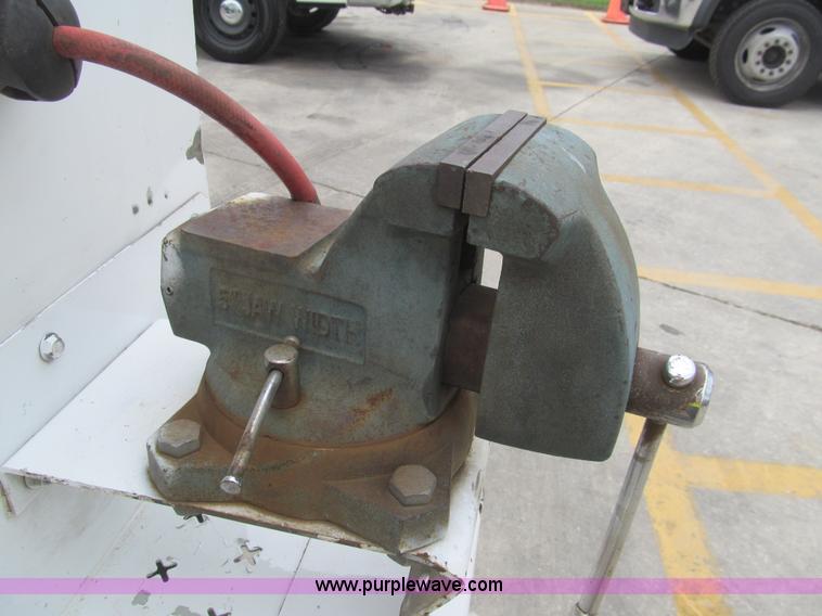 image for item H8890 2008 Ford F450 Super Duty XL service truck