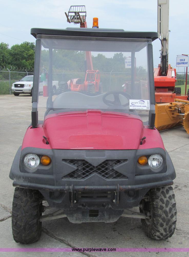 image for item H8891 2008 Club Car XRT Intellitrak utility vehicle