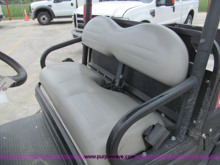 image for item H8891 2008 Club Car XRT Intellitrak utility vehicle