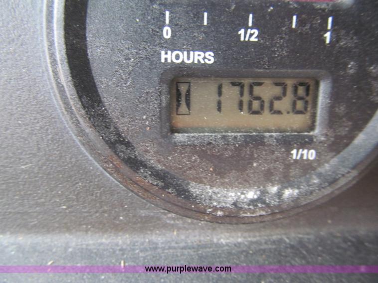 image for item H8891 2008 Club Car XRT Intellitrak utility vehicle